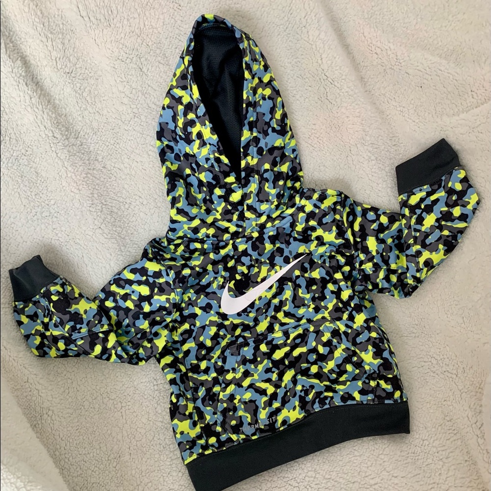Nike Camo pull over